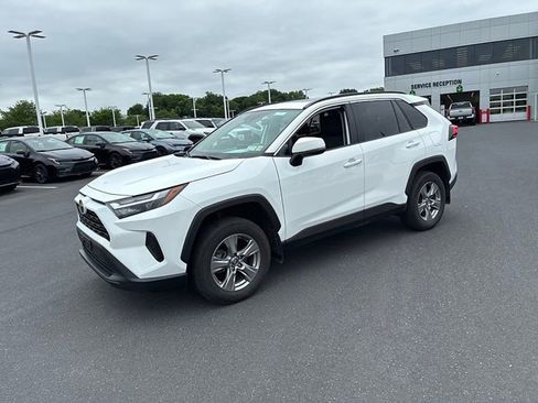 Certified 2024 Toyota RAV4 XLE w/ Convenience Package AWD/4WD image 17