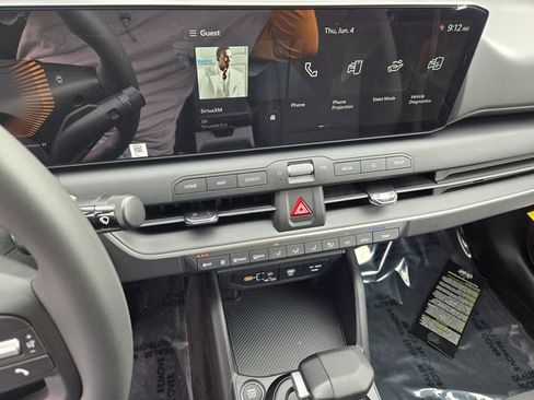 New 2026 Kia K4 FWD image 9