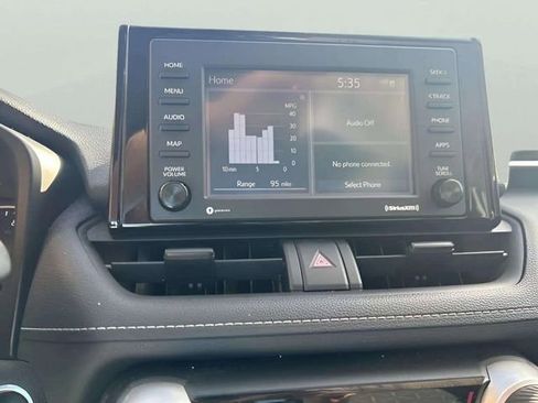 Used 2020 Toyota RAV4 XLE w/ Convenience Package FWD image 7