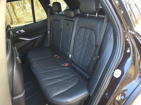 Used 2023 BMW X5 xDrive45e w/ Executive Package image 16