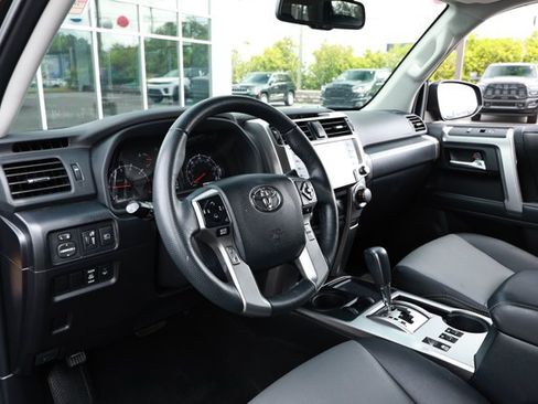 Used 2023 Toyota 4Runner SR5 Premium w/ Moonroof Package RWD image 27