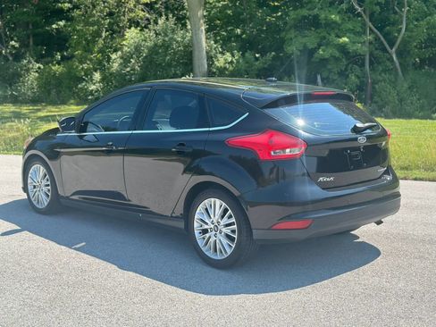Used 2018 Ford Focus Titanium FWD image 7