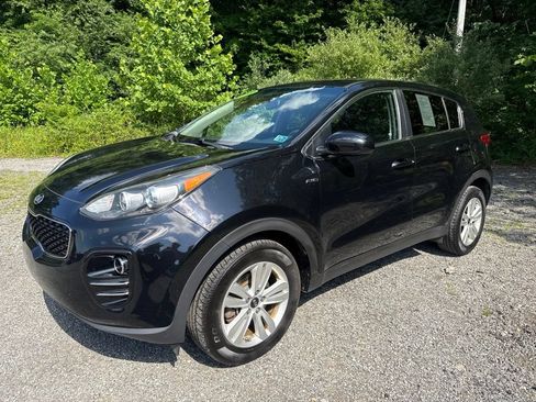 Used 2019 Kia Sportage LX AWD/4WD image 4