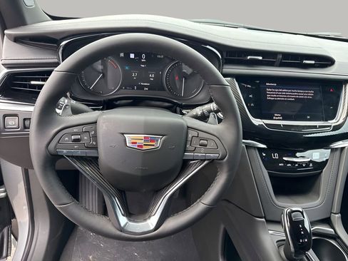 New 2025 Cadillac XT6 Sport w/ Technology Package image 28