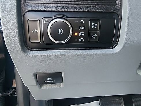 Used 2024 Ford F250 XLT w/ Snow Plow Prep Package image 15