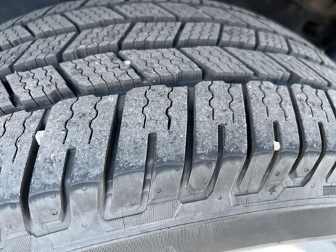 Used 2020 Ford F150 Platinum w/ Equipment Group 701A Luxury image 9