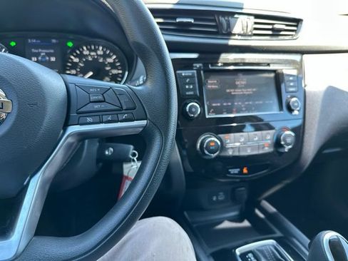 Used 2021 Nissan Rogue Sport S FWD image 35
