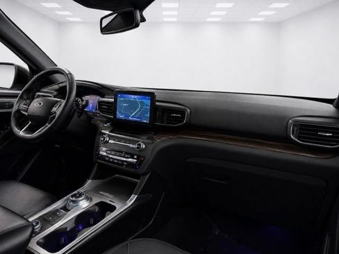 Used 2020 Ford Explorer Limited AWD/4WD image 25