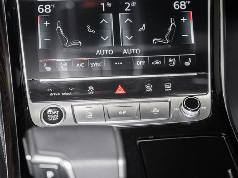 Used 2025 Audi A8 L 3.0T AWD/4WD image 37