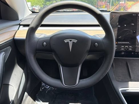 Used 2021 Tesla Model 3 Standard Range Plus RWD image 43