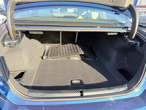 Certified 2026 BMW i5 eDrive40 image 38