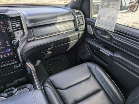 Used 2019 RAM 1500 Limited image 16