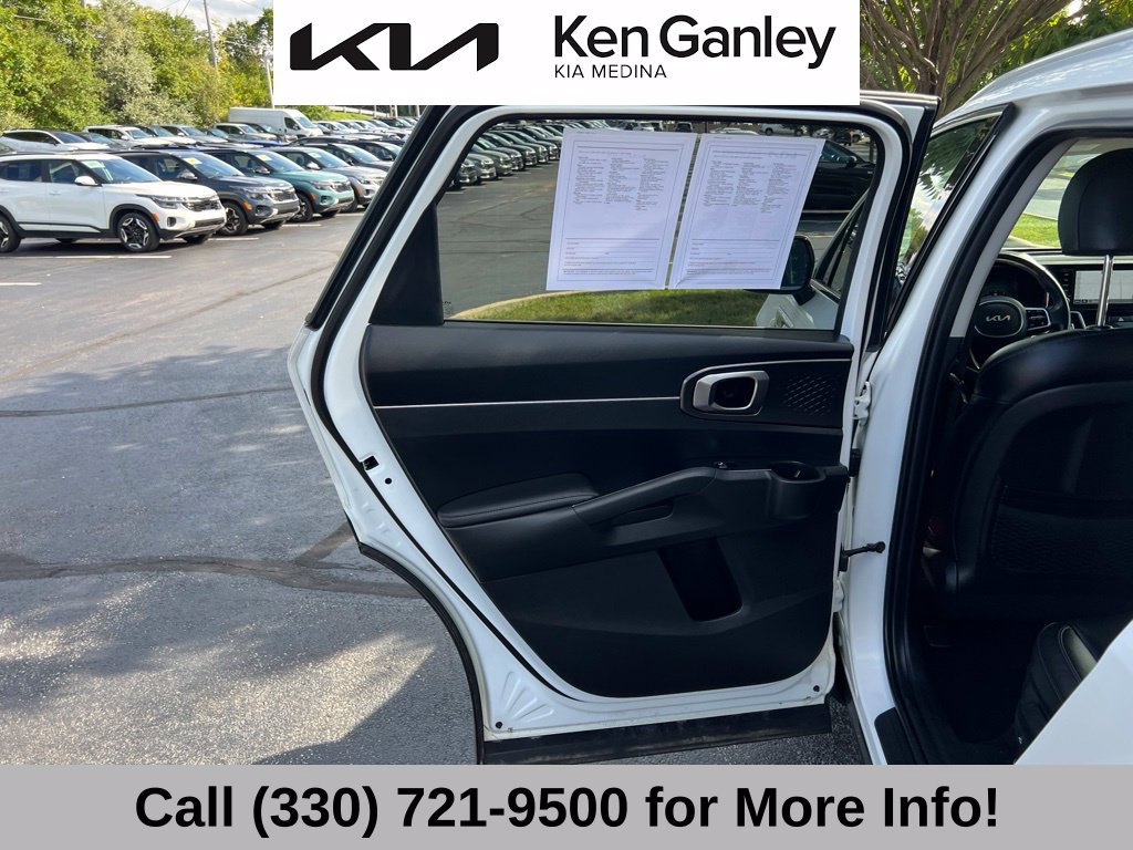 Certified 2023 Kia Sorento EX AWD/4WD image 44