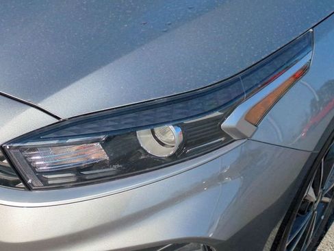 Used 2024 Kia Forte LXS image 9