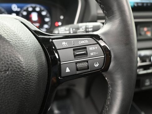 Used 2024 Honda Pilot Elite image 24