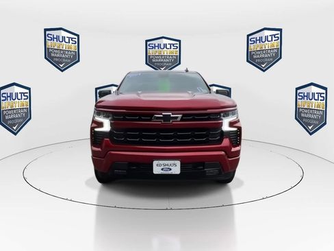 Used 2024 Chevrolet Silverado 1500 RST w/ Z71 Off-Road Package AWD/4WD image 3