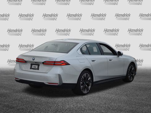 Certified 2024 BMW 530i w/ Premium Package image 11