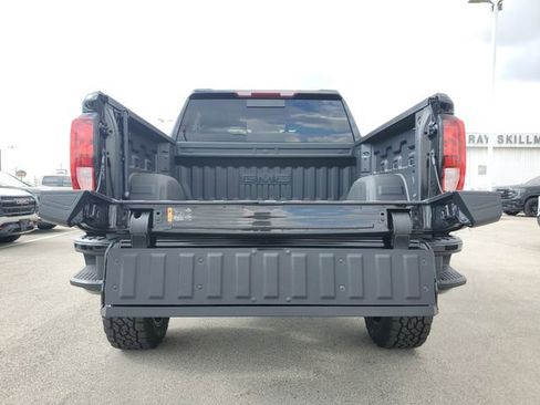 New 2025 GMC Sierra 1500 Elevation w/ Elevation Premium Package image 10