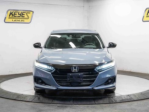 Used 2021 Honda Accord Sport image 6