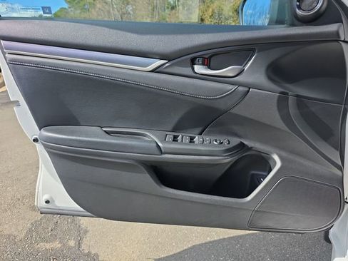 Used 2017 Honda Civic EX-L image 37