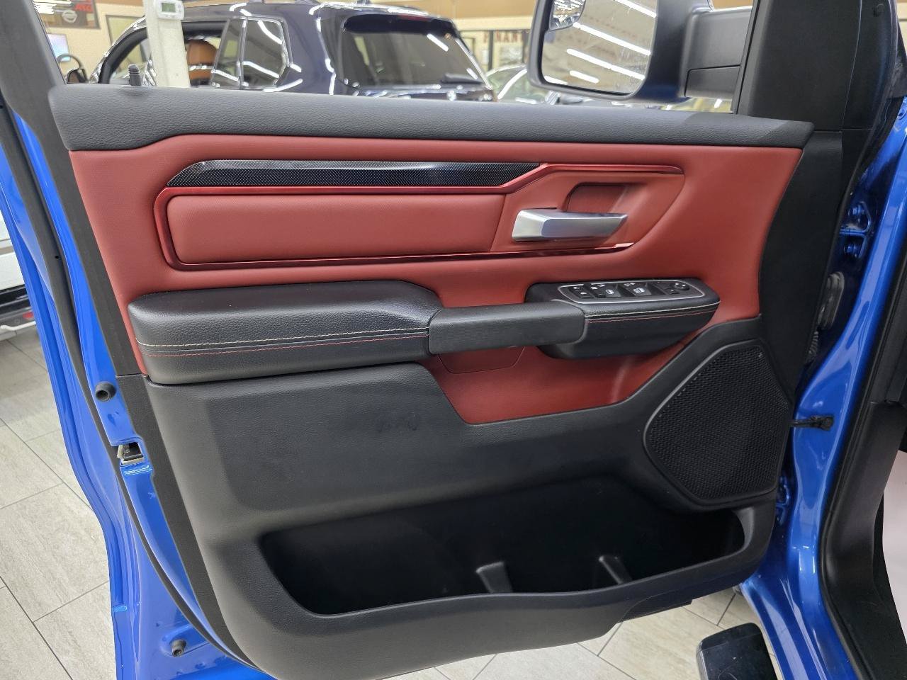 Used 2022 RAM 1500 Rebel AWD/4WD image 36
