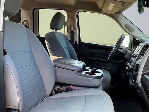 Used 2018 RAM 1500 Express image 7