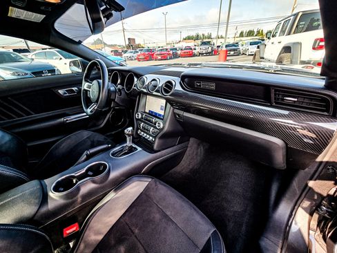Used 2020 Ford Mustang GT Premium w/ Carbon Sport Interior Package image 12