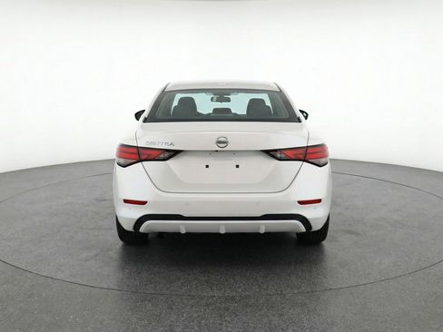 Used 2025 Nissan Sentra SV FWD image 7