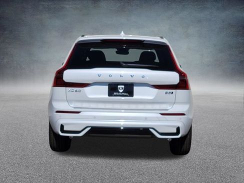 New 2026 Volvo XC60 B5 Core w/ Climate Package AWD/4WD image 6