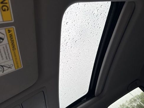 Used 2017 Honda CR-V EX-L image 22