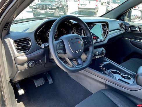 Certified 2025 Dodge Durango GT image 12