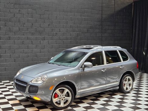 Used 2006 Porsche Cayenne Turbo S image 97