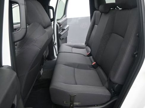 Used 2025 Toyota Tacoma SR5 AWD/4WD image 11