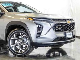 Certified 2025 Chevrolet Trax LT FWD video 3