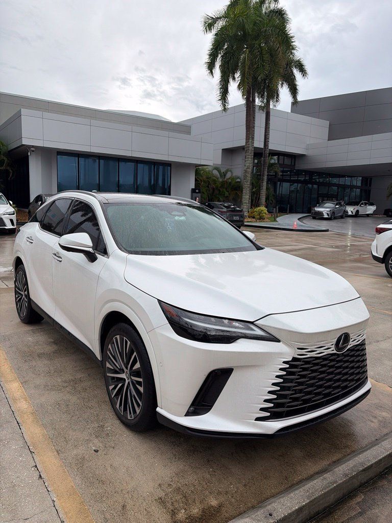 Used 2023 Lexus RX 350 Premium Plus w/ Cold Area Package FWD image 1