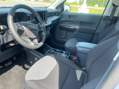 Used 2023 Ford Maverick XL FWD image 11