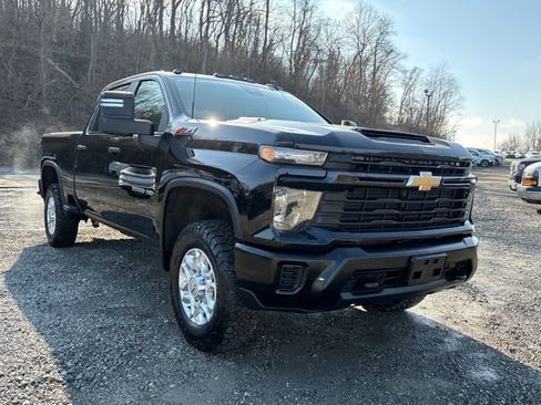 Used 2024 Chevrolet Silverado 3500 W/T image 6