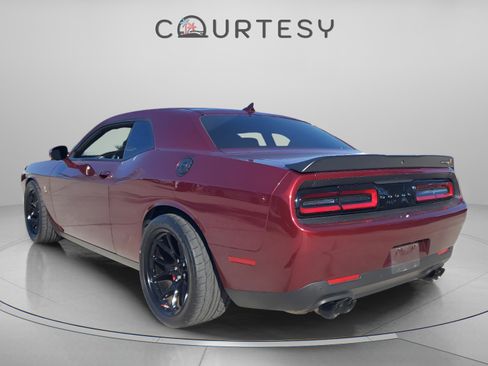 Used 2022 Dodge Challenger R/T Scat Pack image 2