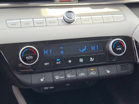 Used 2022 Hyundai Elantra Limited w/ Cargo Package FWD image 28
