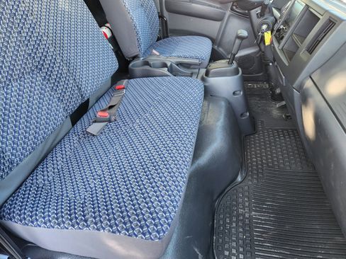 New 2024 Chevrolet Low Cab Forward image 18