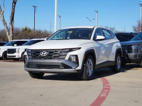 New 2026 Hyundai Tucson SE image 2