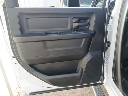 New 2027 RAM 4500 Tradesman w/ Chrome Appearance Group AWD/4WD image 16