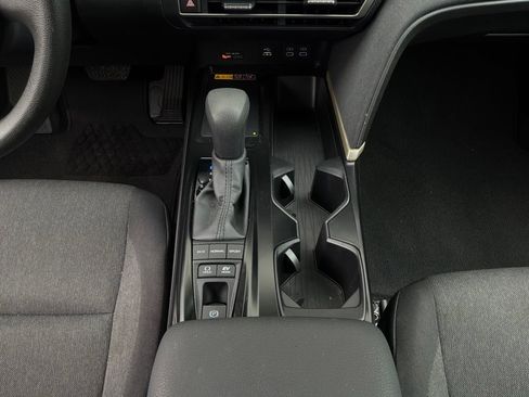 Used 2026 Toyota Camry LE FWD image 15