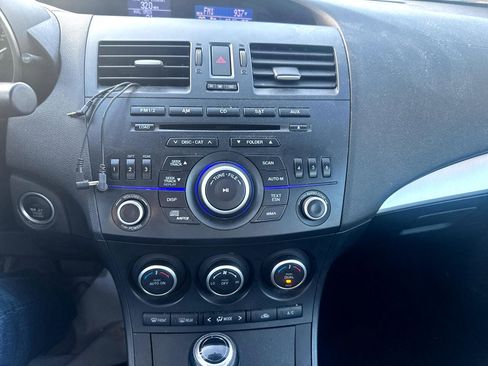 Used 2013 MAZDA MAZDA3 i Touring image 14