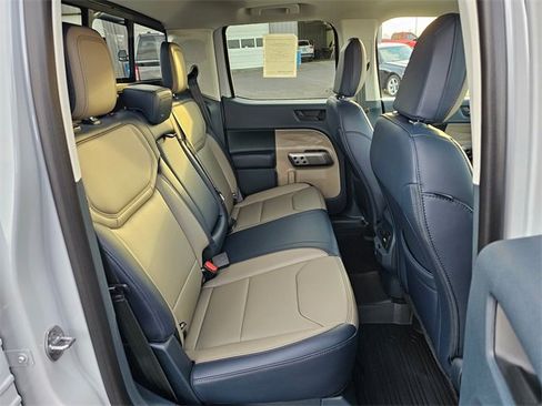 New 2025 Ford Maverick Lariat w/ 4K Tow Package image 14