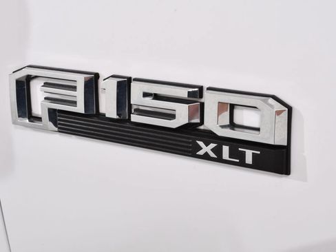 Used 2018 Ford F150 XLT w/ Equipment Group 302A Luxury AWD/4WD image 21