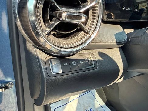 Used 2026 Chevrolet Equinox LT AWD/4WD image 29