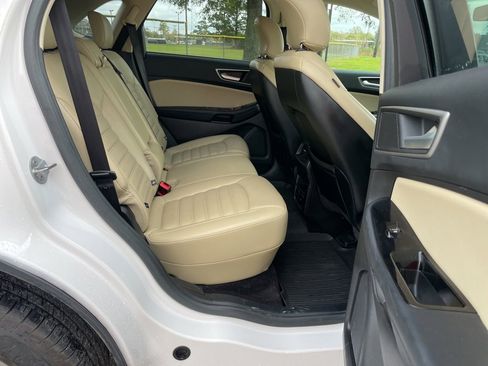 Used 2017 Ford Edge SEL w/ Equipment Group 201A image 15