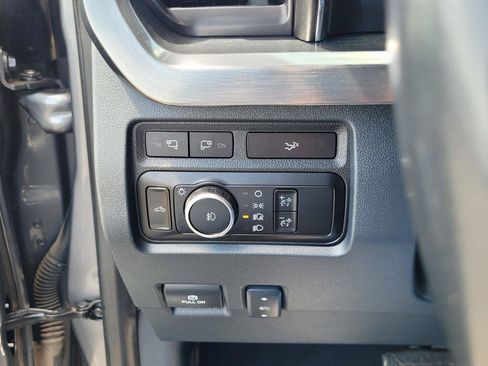 Used 2024 Ford F250 Lariat AWD/4WD image 33
