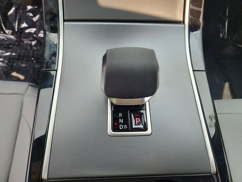 Used 2026 Land Rover Range Rover Velar S image 16